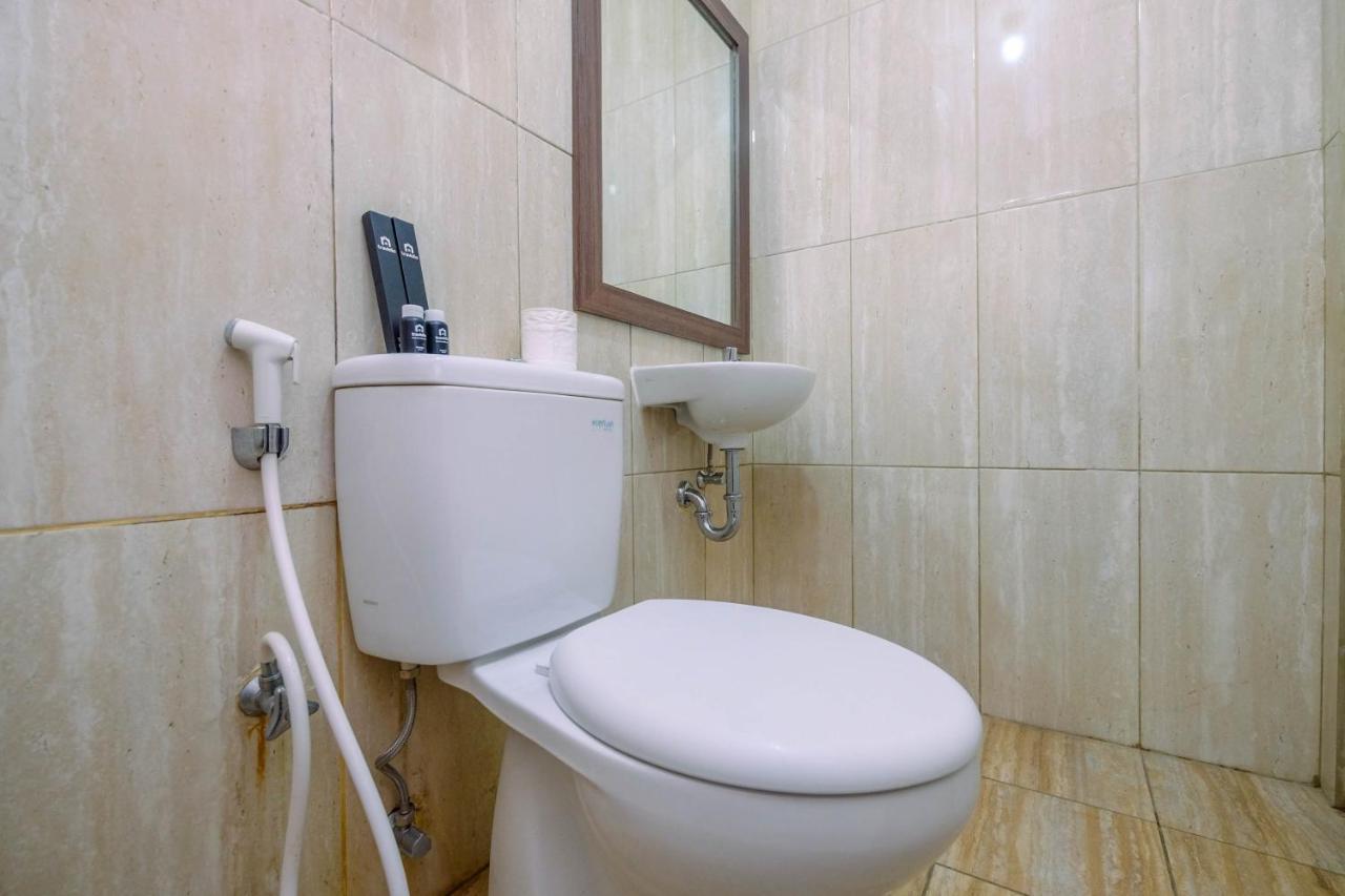 Apartemen Modern Style At Azalea With View By Travelio *